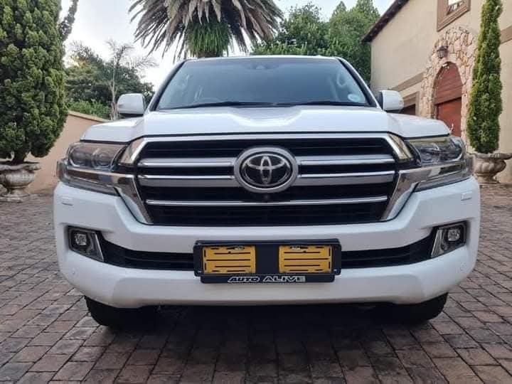 Mercedes-Benz C-Class 2020